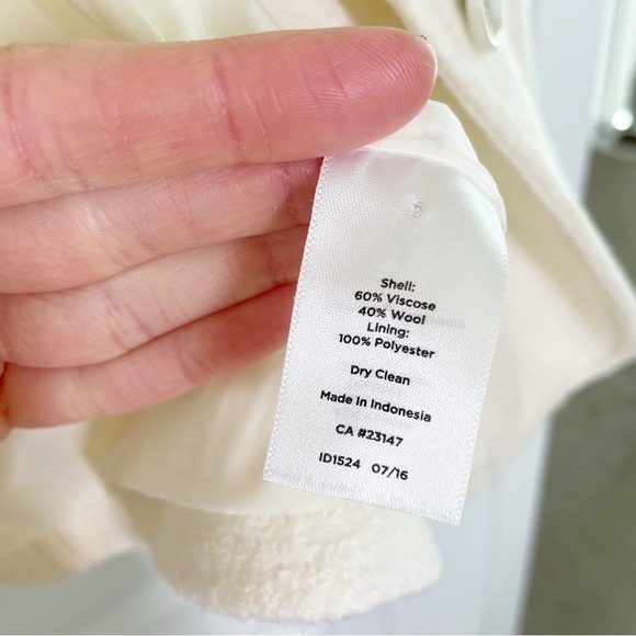 Talbots Wool Blend Blazer Button Front Mock Collar Ivory Women’s Size 4 - Picture 6 of 7